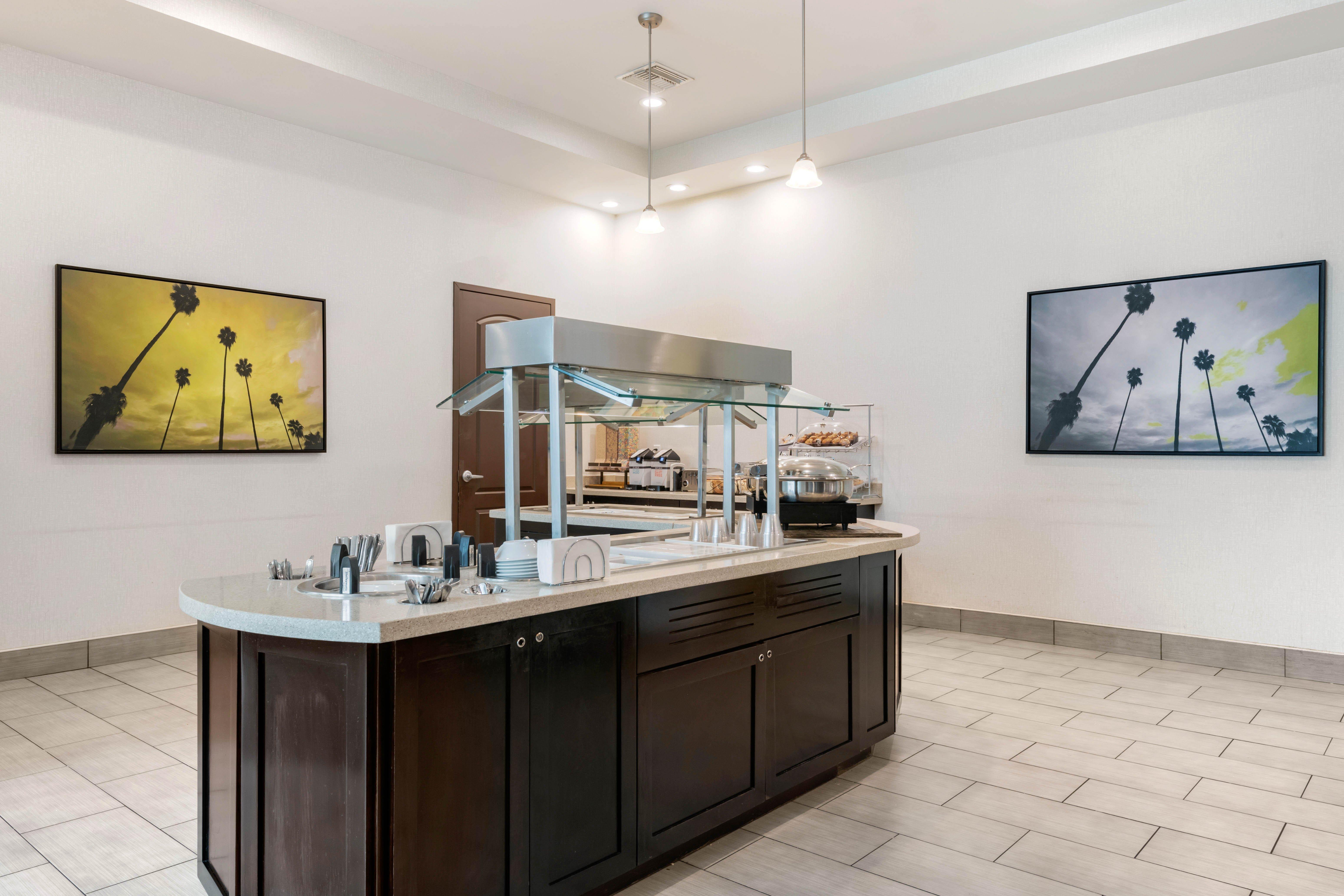 Staybridge Suites St. Petersburg Fl By Ihg Exterior photo